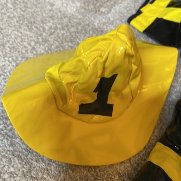 Doggiduds Firefighter Dog Costume Size Medium - Picture 3 of 7